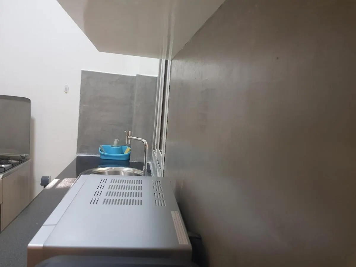 Chambre Et Salon Climatises A Dakar - Proche De La Mer 0*,