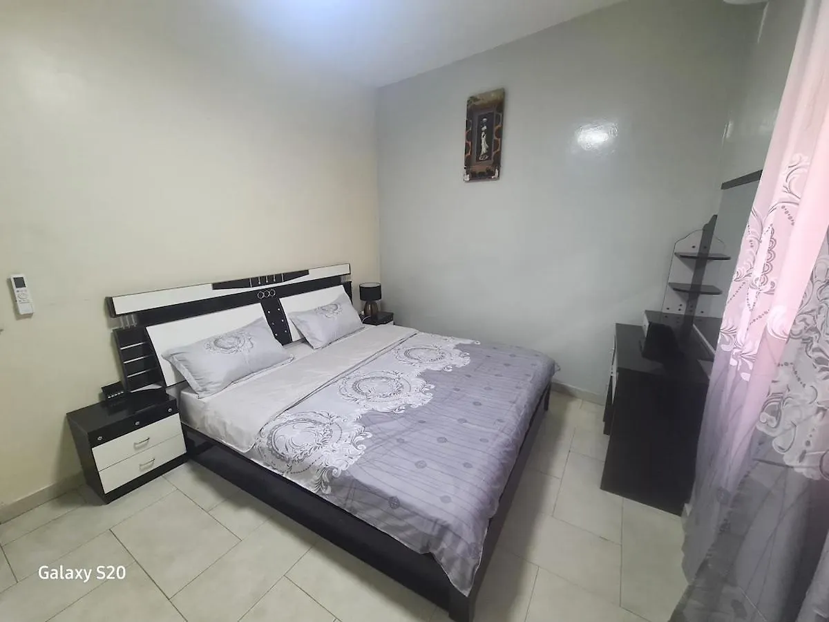 Apartment Chambre Et Salon Climatises A Dakar - Proche De La Mer Senegal